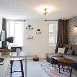 Cosy -t2 Renove Centre Toulon
