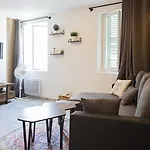 Apartmán Cosy -t2 Renove Centre