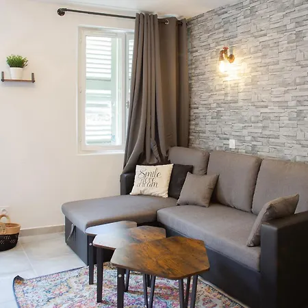 Cosy -t2 Renove Centre Apartmán